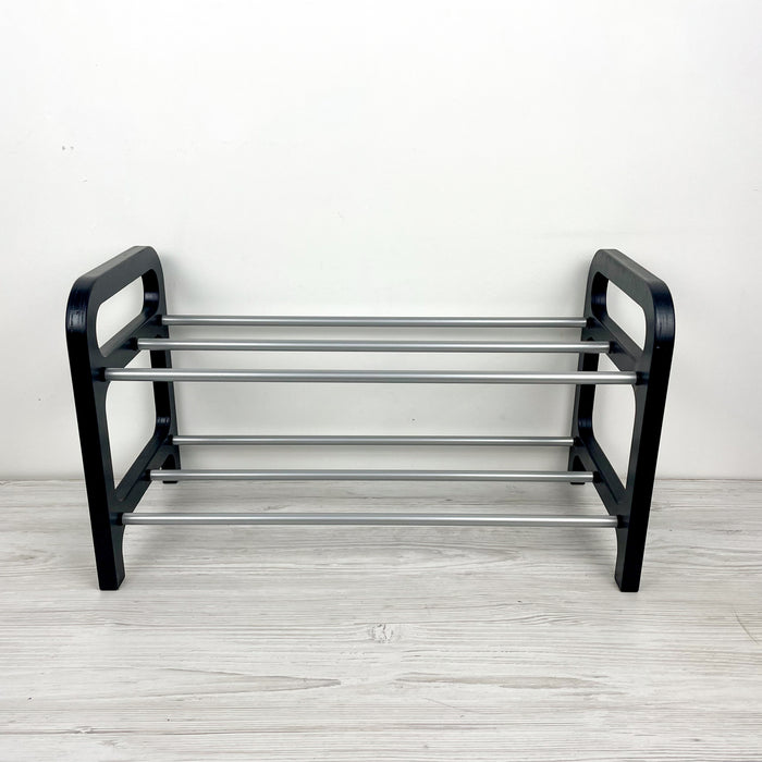 Мінімалістична чорна обувничка для взуття в передпокій