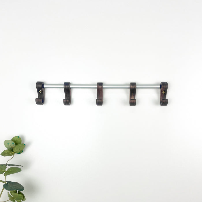 Дерев'яний настінний тримач для рушників