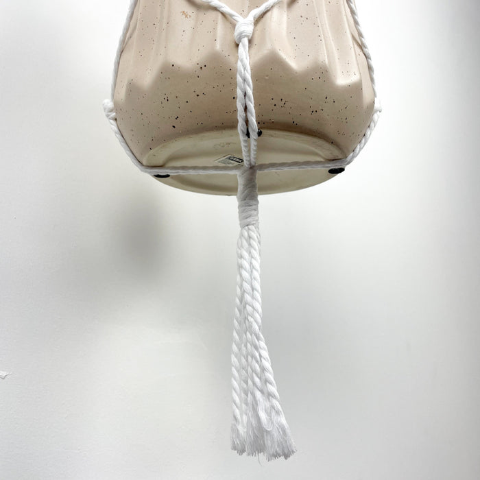 Мінімалістичний хвилястий підвіс для квітів