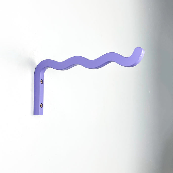 Фіолетовий кронштейн для кашпо з дерева 30 см х 15 см