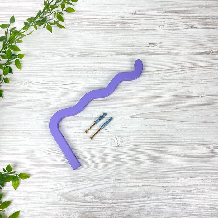 Фіолетовий кронштейн для кашпо з дерева 30 см х 15 см