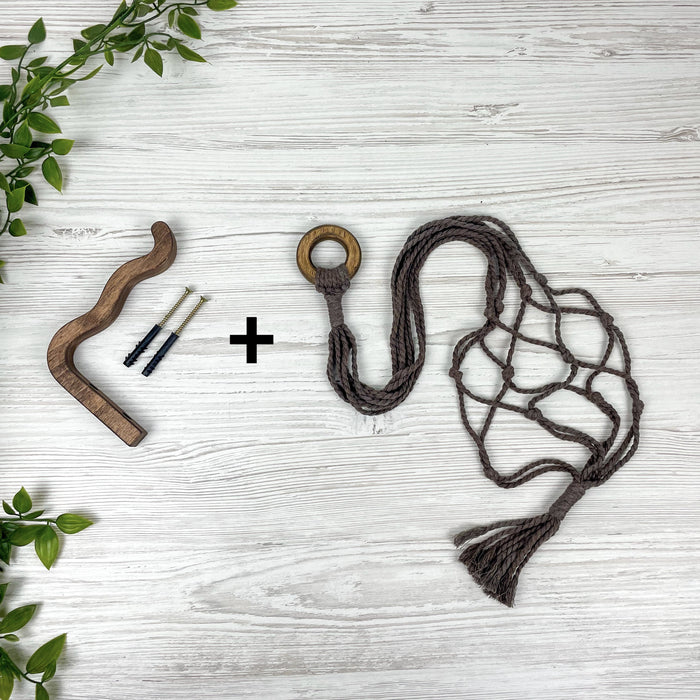 Горіховий кронштейн для квітів з дерева